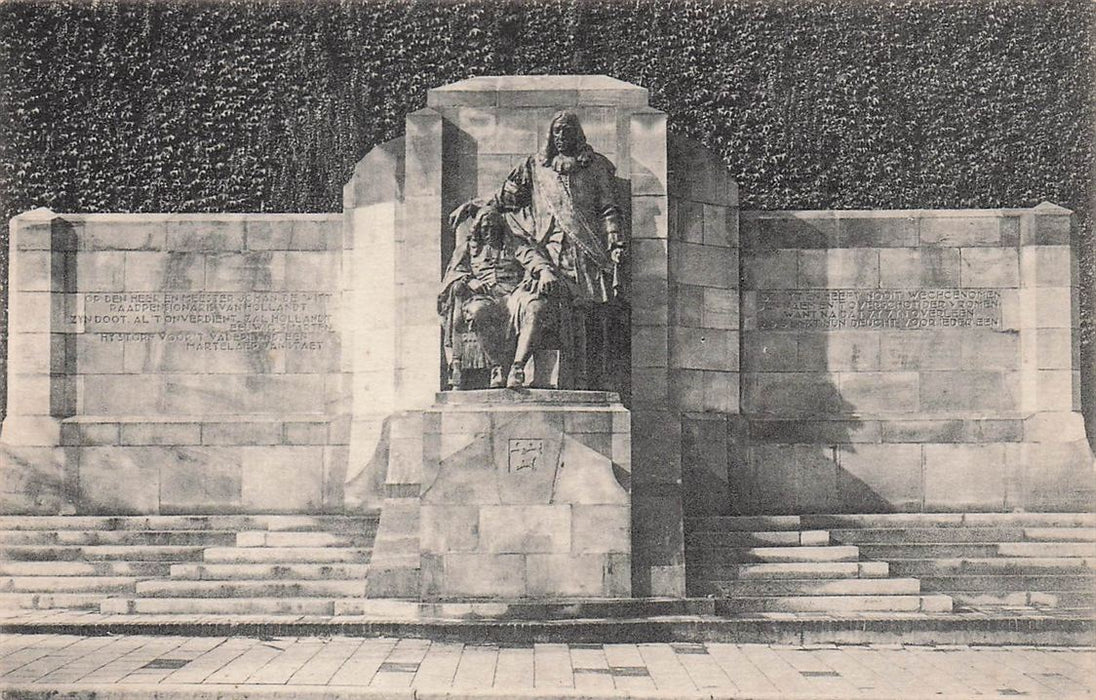 Dordrecht (Vischbrug) Gedenkteeken Van Johan En Cornelis De Witt