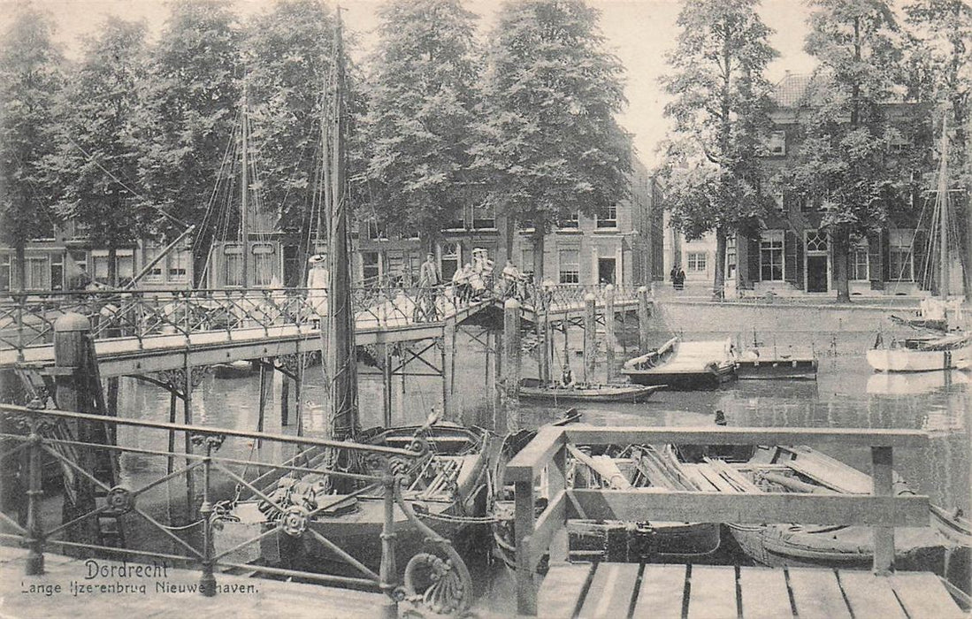 Dordrecht Lange Ijzerenbrug Nieuwe Haven
