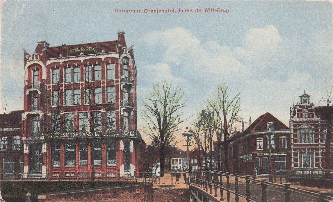Dordrecht Oranjehotel Johan De Witt-Brug