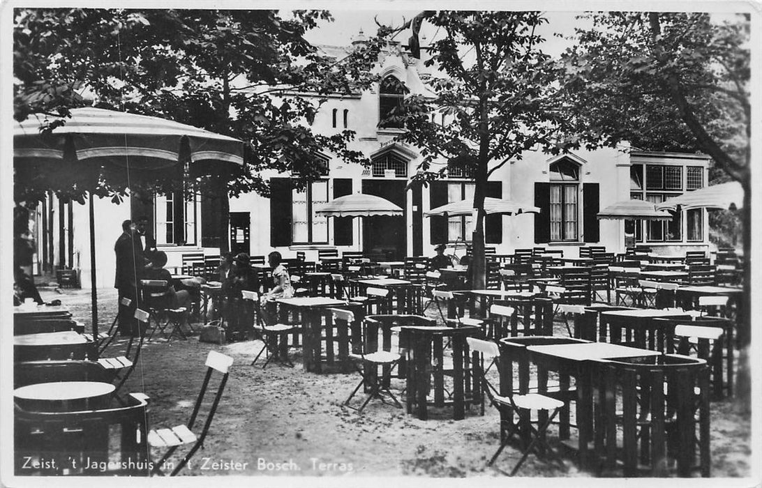 Zeist 't Jagershuis in 't Zeister Bosch Terras