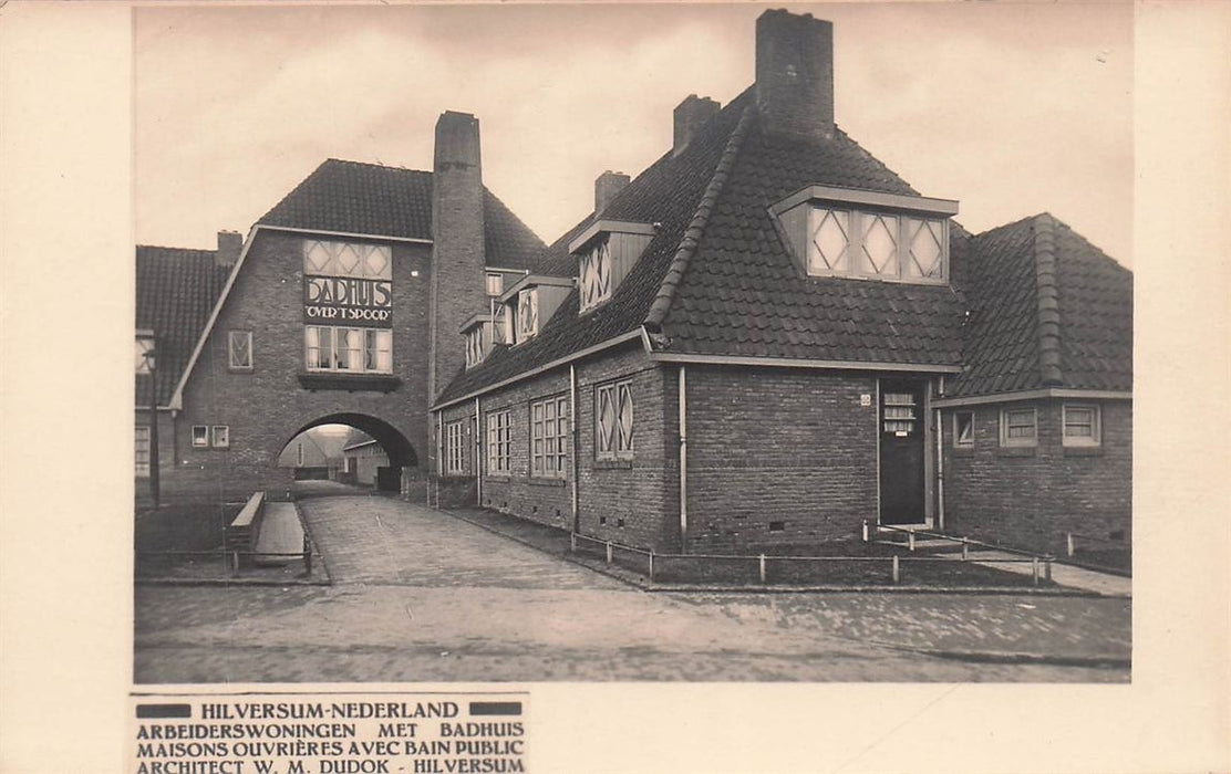 Arbeiderswoningen Met Badhuis Dudok Hilversum