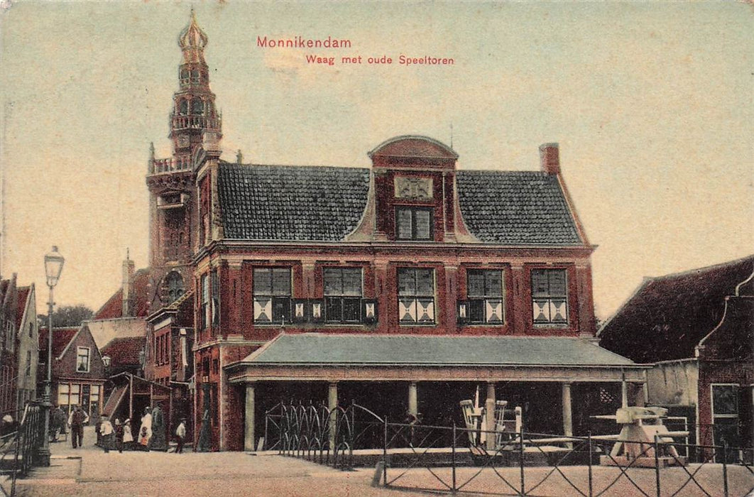 Monnikendam Waag Met Oude Speeltoren