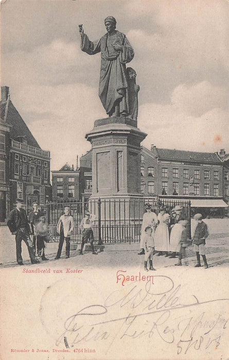 Standbeeld Van Koster Haarlem