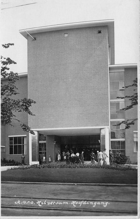 Avro Hilversum Hoofdingang.