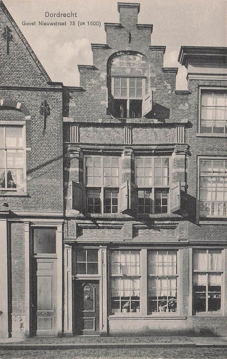 Dordrecht Gevel Nieuwstraat 33 (Ca 1600)