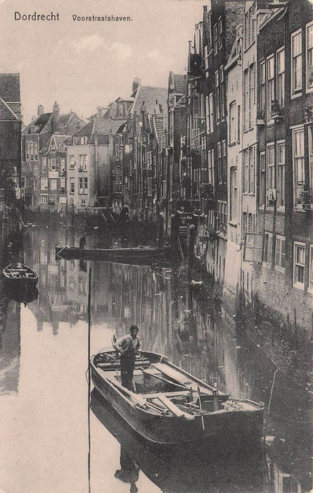 Dordrecht Voorstraatshaven.