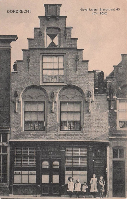 Dordrecht Gevel Lange Breedstraat