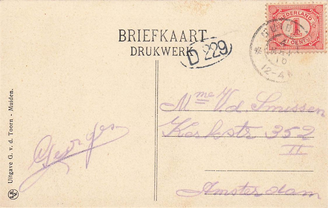 Gemeentehuis En R K Kerk Muiden