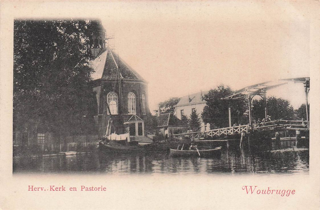Herv Kerk en Pastorie Woubrugge
