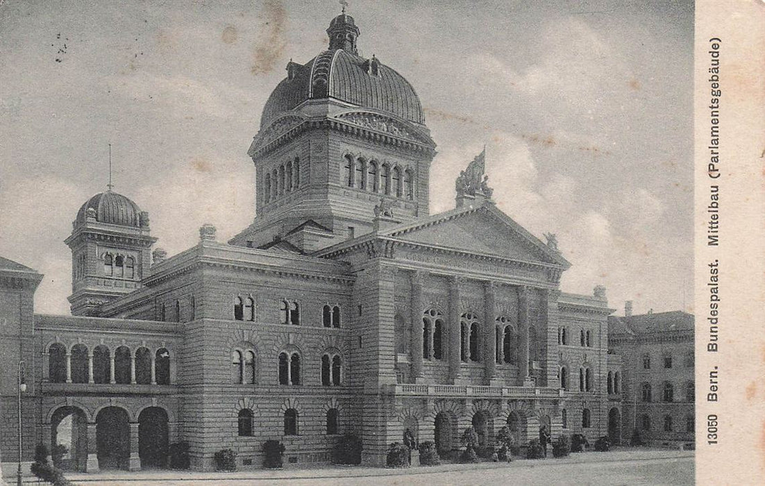 Bern Bundespalast Mittelbau (Parlamentsgebaude)