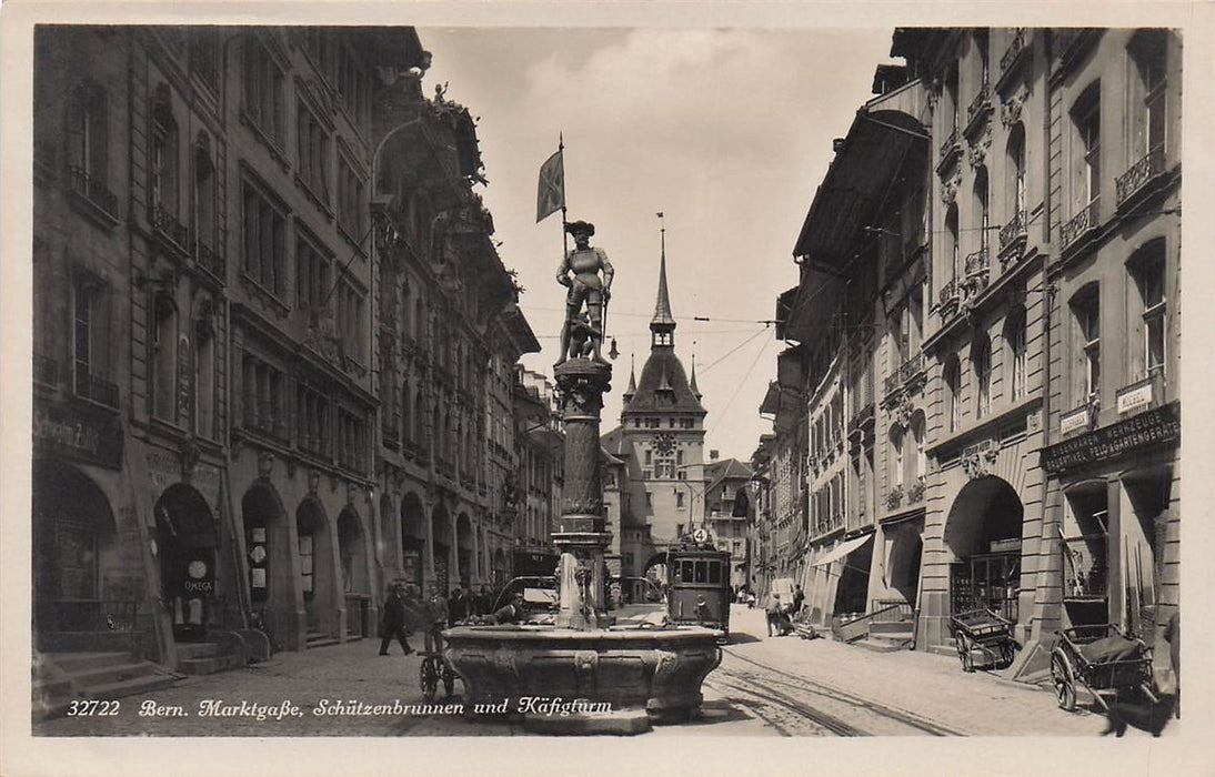 Bern Marktgasse Schutzenbrunnen Und Kafigturm