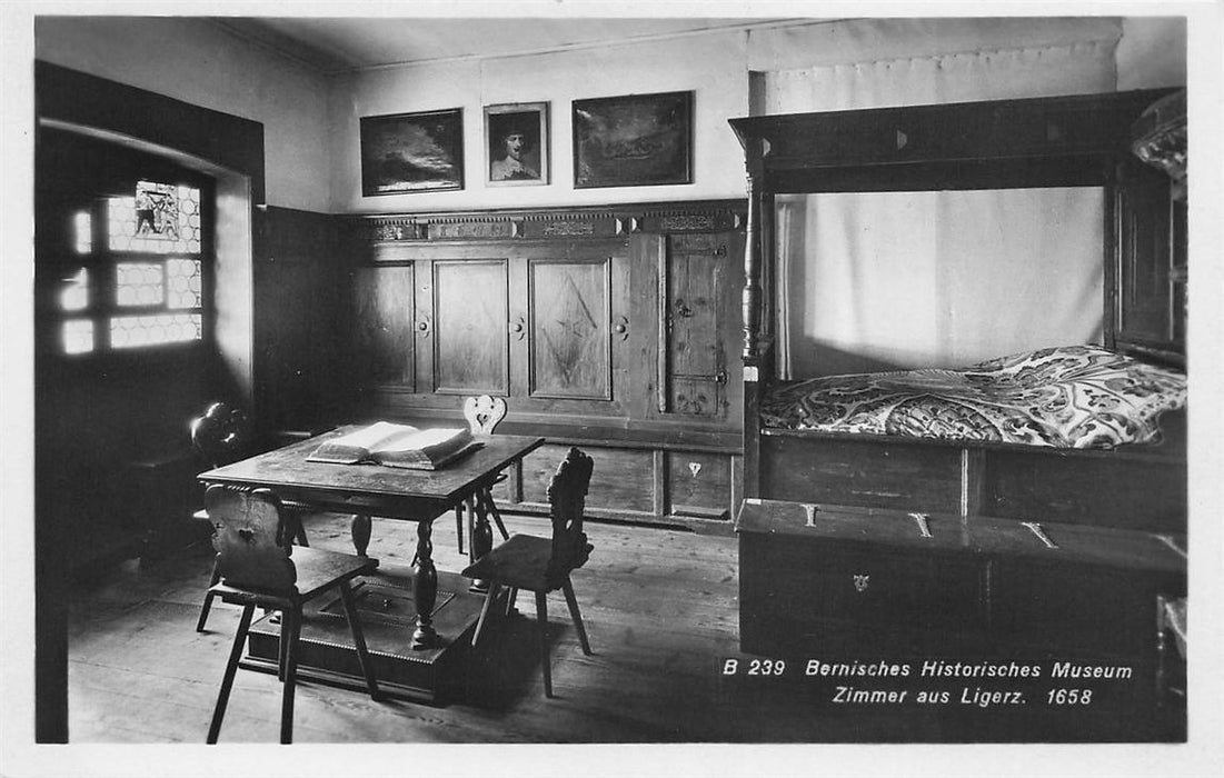 Bernisches Historisches Museum Zimmer Aus Ligerz.