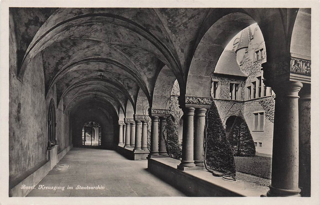 Basel Kreuzgang Im Staatsarchiv