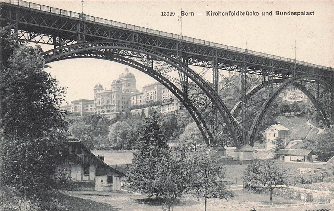 Bern Kirchenfeldbrucke Und Bundespalast