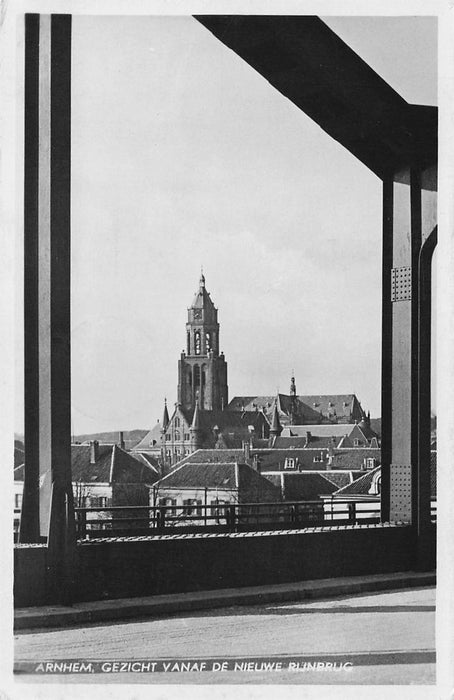 Arnhem Gezicht Vanaf De Nieuwe Rijnbrug