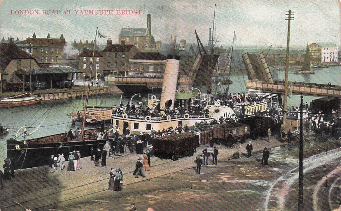 London Boat At Yarmouth Bridge