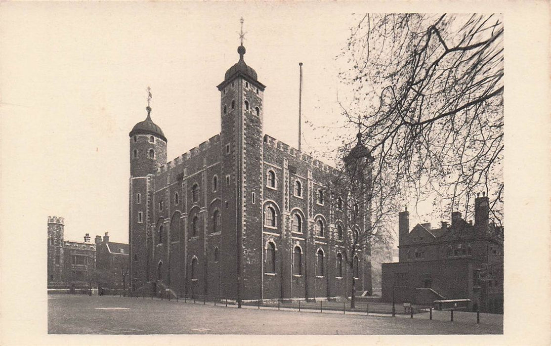Tower Of London White Tower From N W