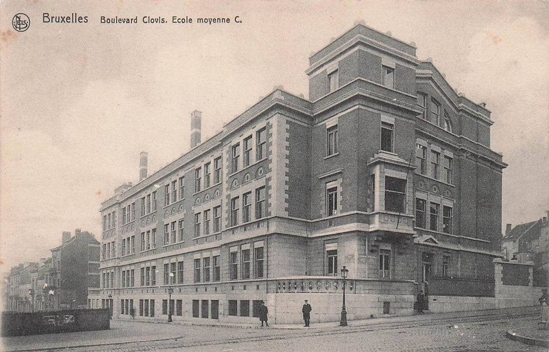 Bruxelles Boulevard Clovis Ecole Moyenne C