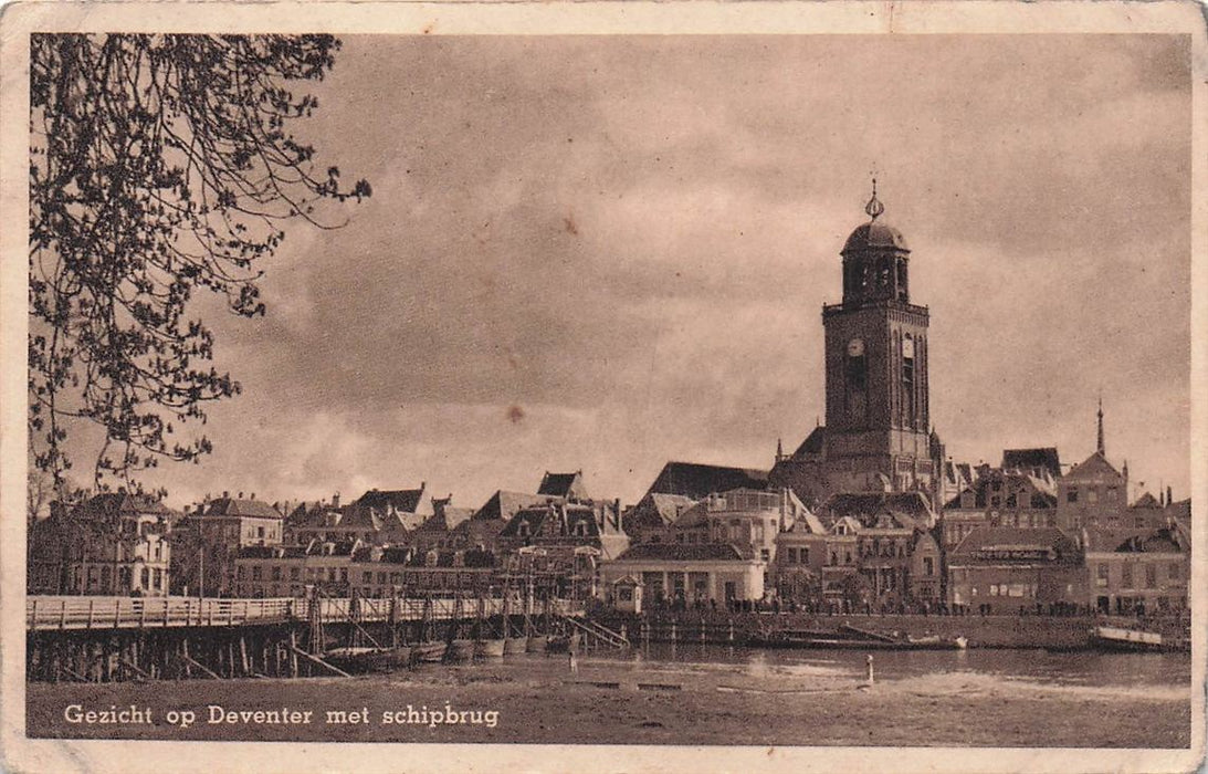 Gezicht Op Deventer Met Schipbrug