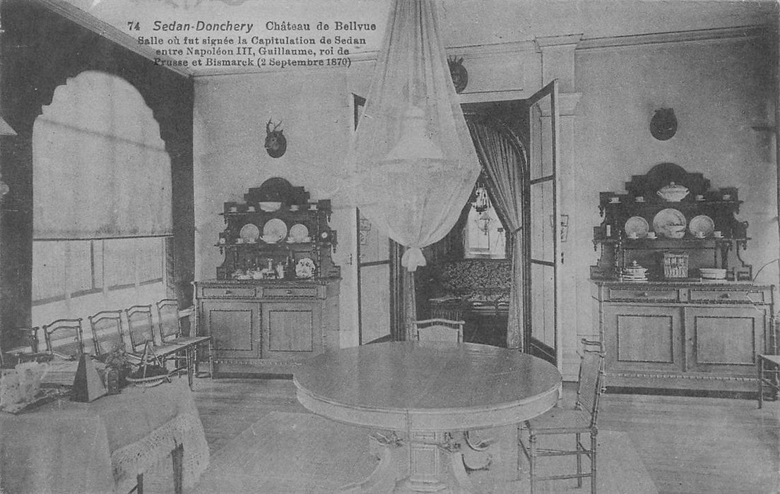 Sedan-Donchery Chateau De Bellvue