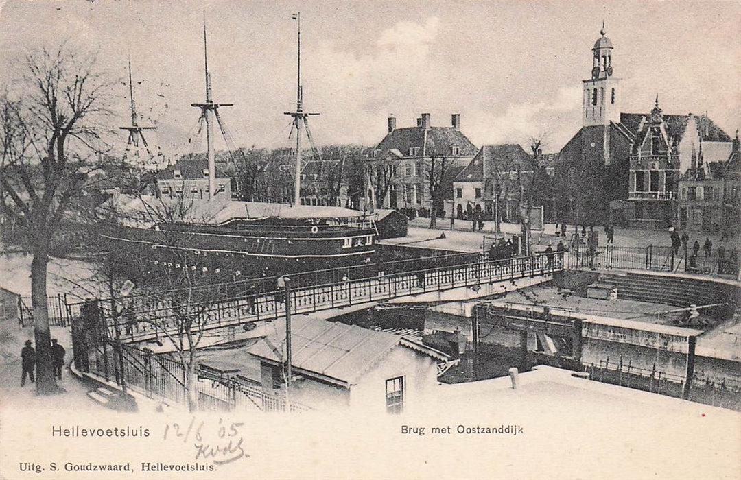 Brug Met Oostzanddijk Hellevoetsluis