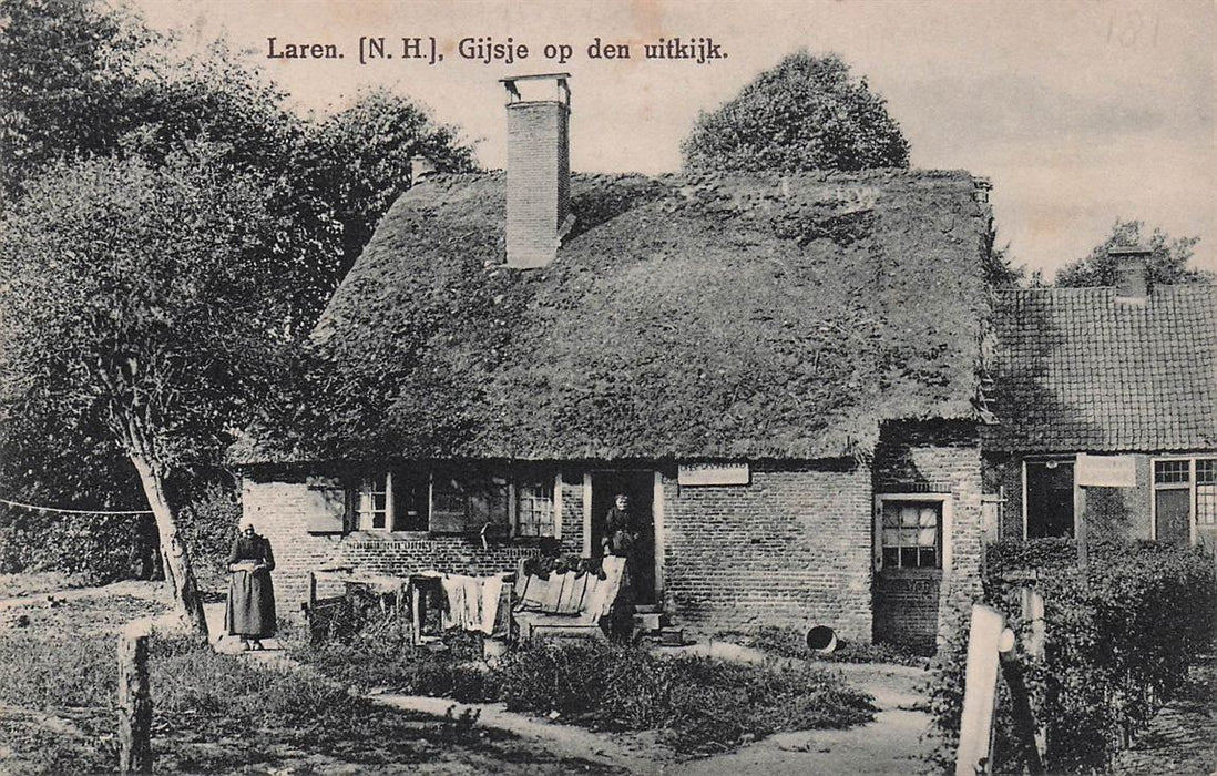 Laren [N H.] Gijsje Op Den Uitkijk