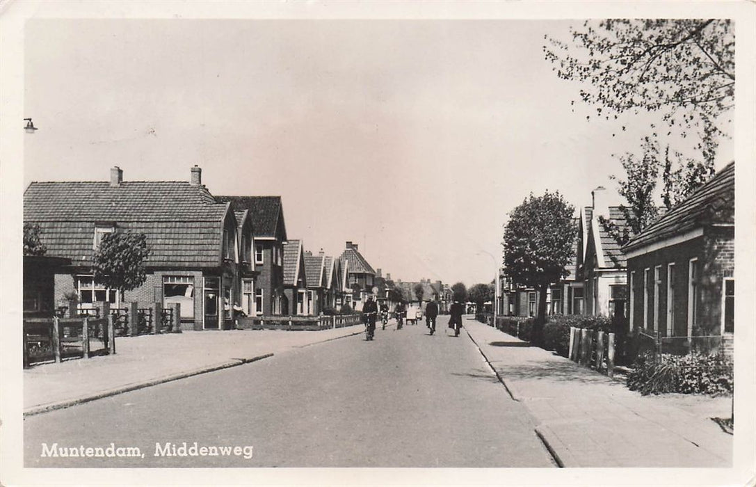 Muntendam Middenweg