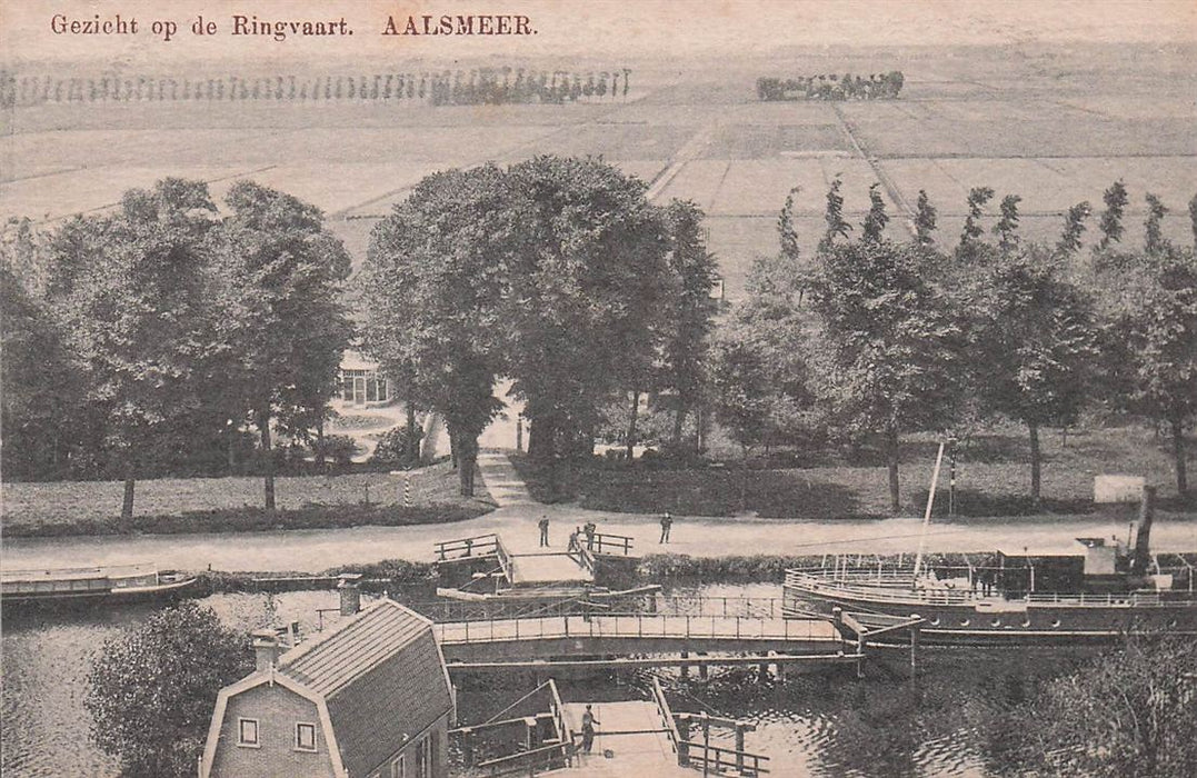 Gezicht Op De Ringvaart Aalsmeer