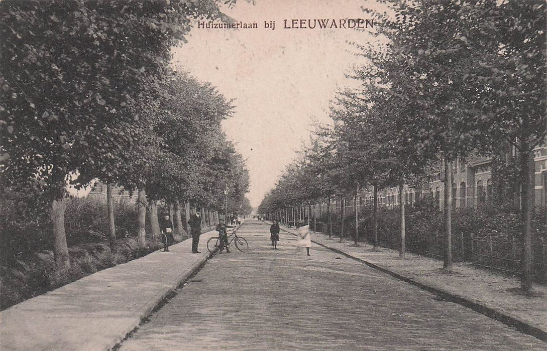 Huizumerlaan Bij Leeuwarden