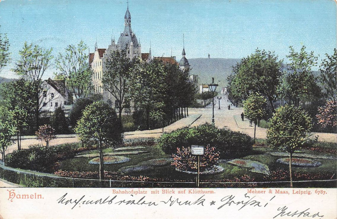Hameln Bahnhofsplatz Mit Blick Auf Klütthurm