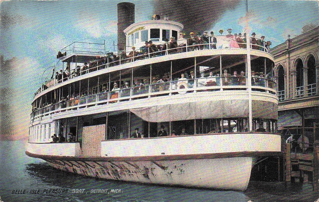 Belle Isle Pleasure Boat Detroit Mich