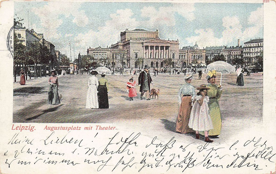 Leipzig Augustusplatz Mit Theater