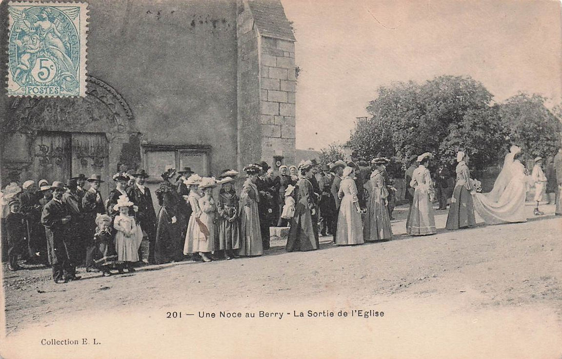 Une Noce Au Berry La Sortie De L'Eglise