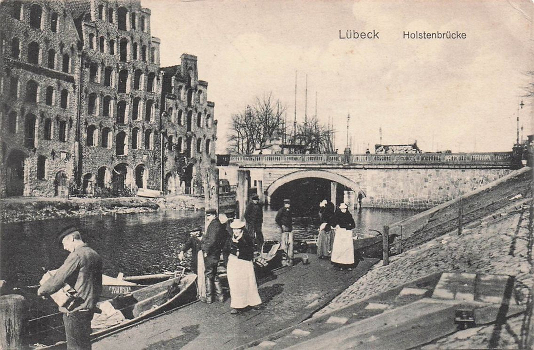 Lübeck Holstenbrücke