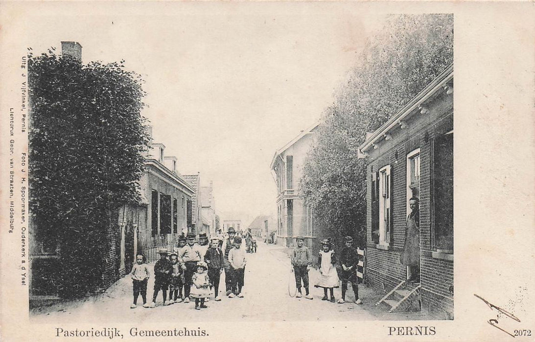 Pernis Pastoriedijk Gemeentehuis