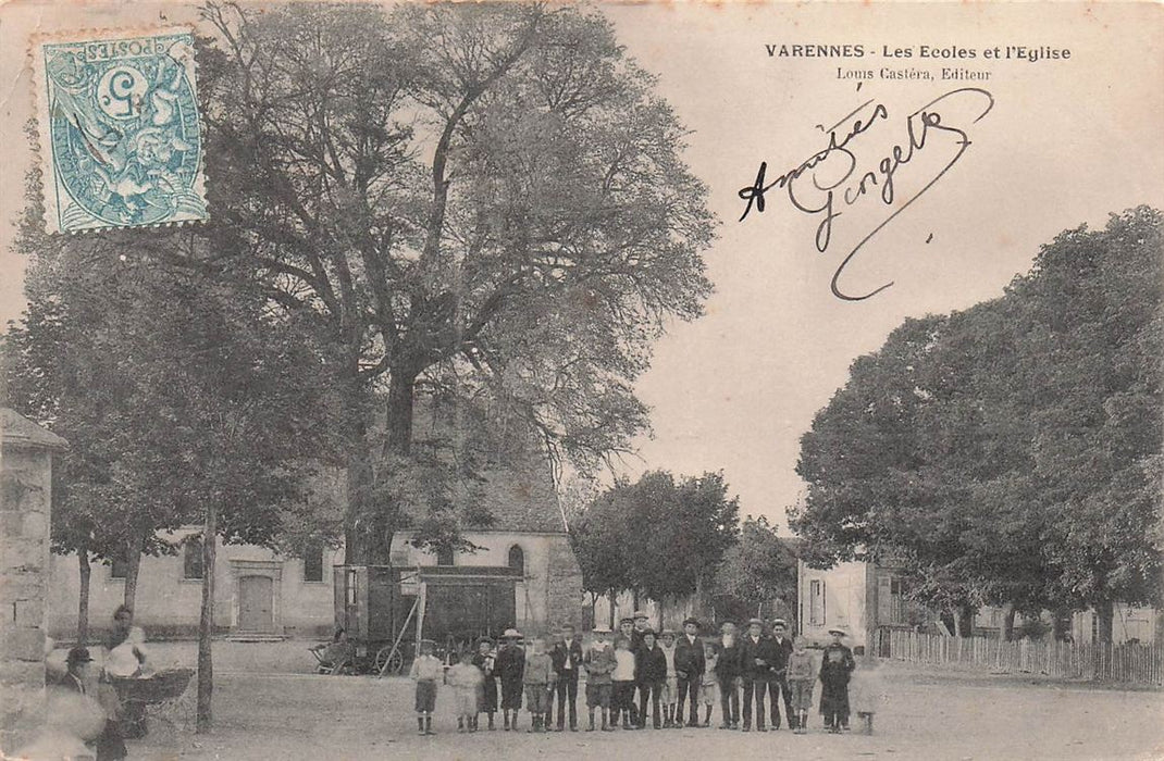 Varennes Les Ecoles Et L'Eglise