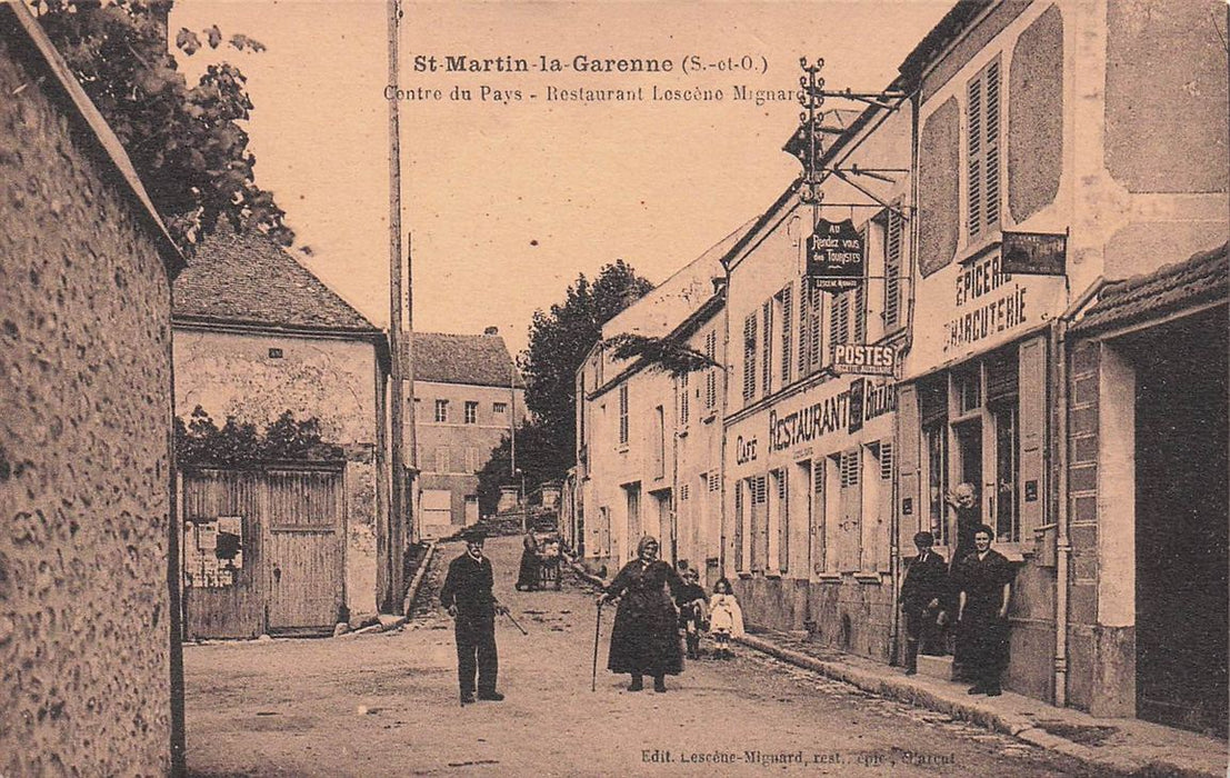 St-Martin-La-Garenne (S.-Et-O.) Contre Du Pays