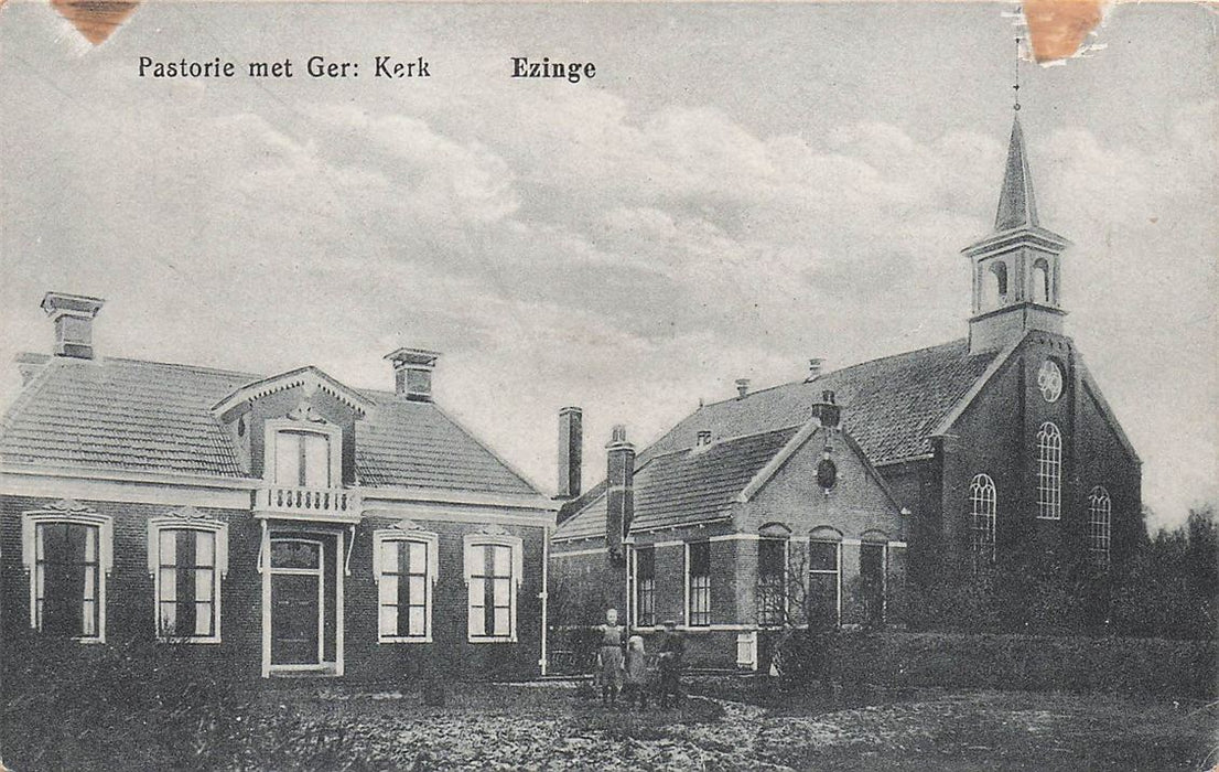Pastorie Met Ger Kerk Ezinge