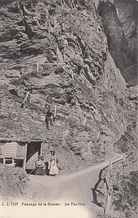 Passage De La Gemmi Le Pavillon