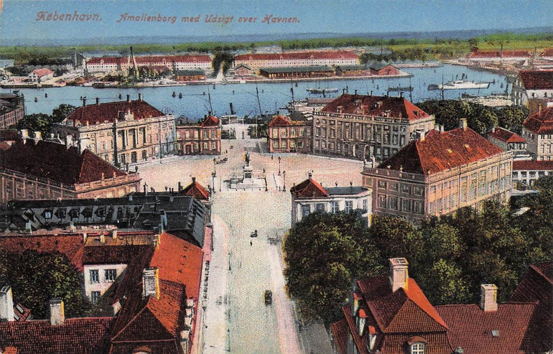 Kobenhavn Amalienborg Med Udsigt Over Havnen
