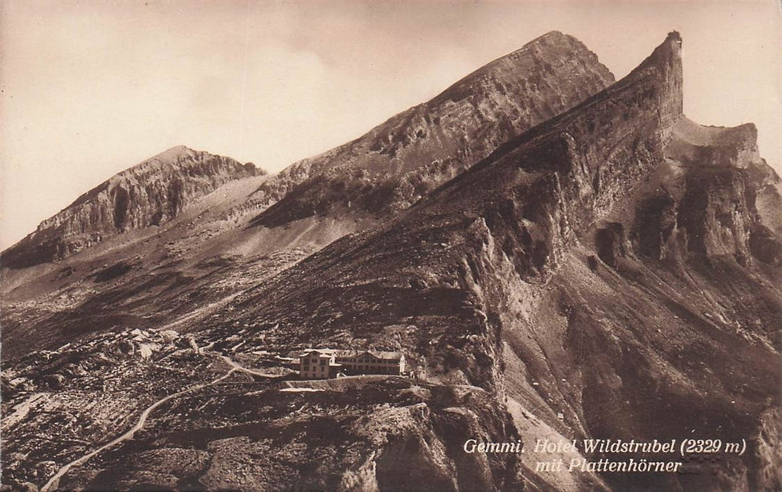 Gemmi Hotel Wildstrubel (2329 M)