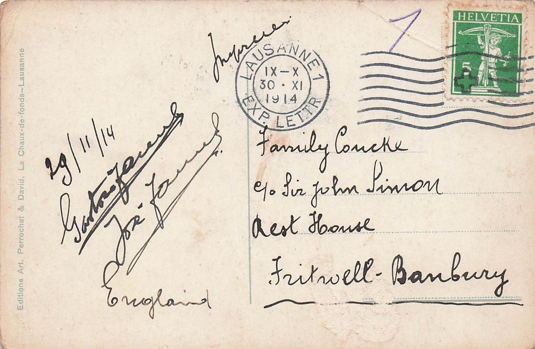 Lausanne La Cathedrale Et Les Alpes