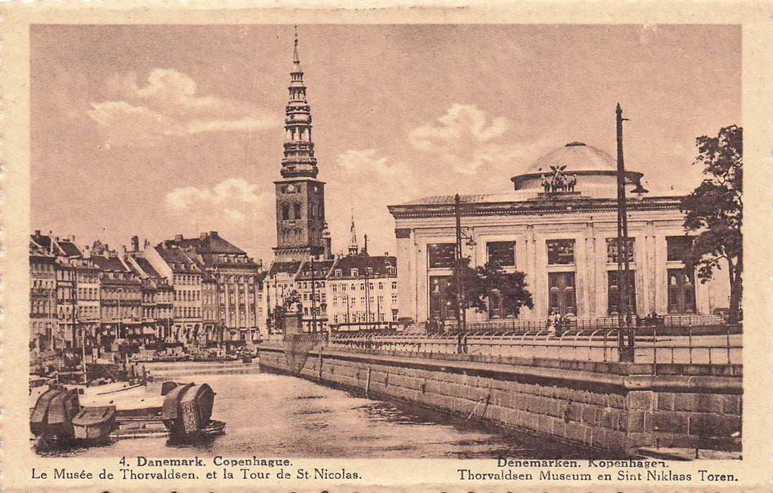 Kopenhagen Thorvaldsen Museum En Sint Niklaas Toren