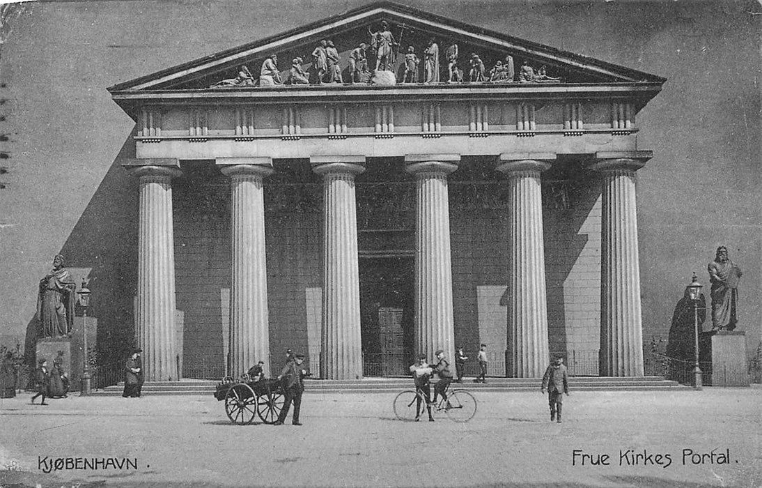 Kjobenhavn Frue Kirkes Portal