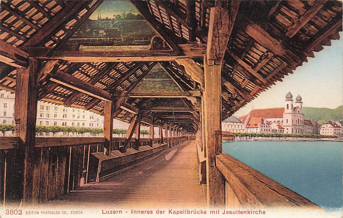 Luzern Inneres Der Kapellbrücke Mit Jesuitenkirche