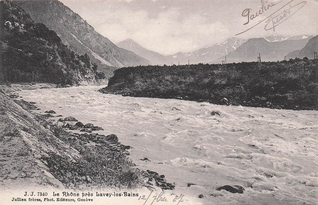Le Rhone Pres Lavey-Les-Bains