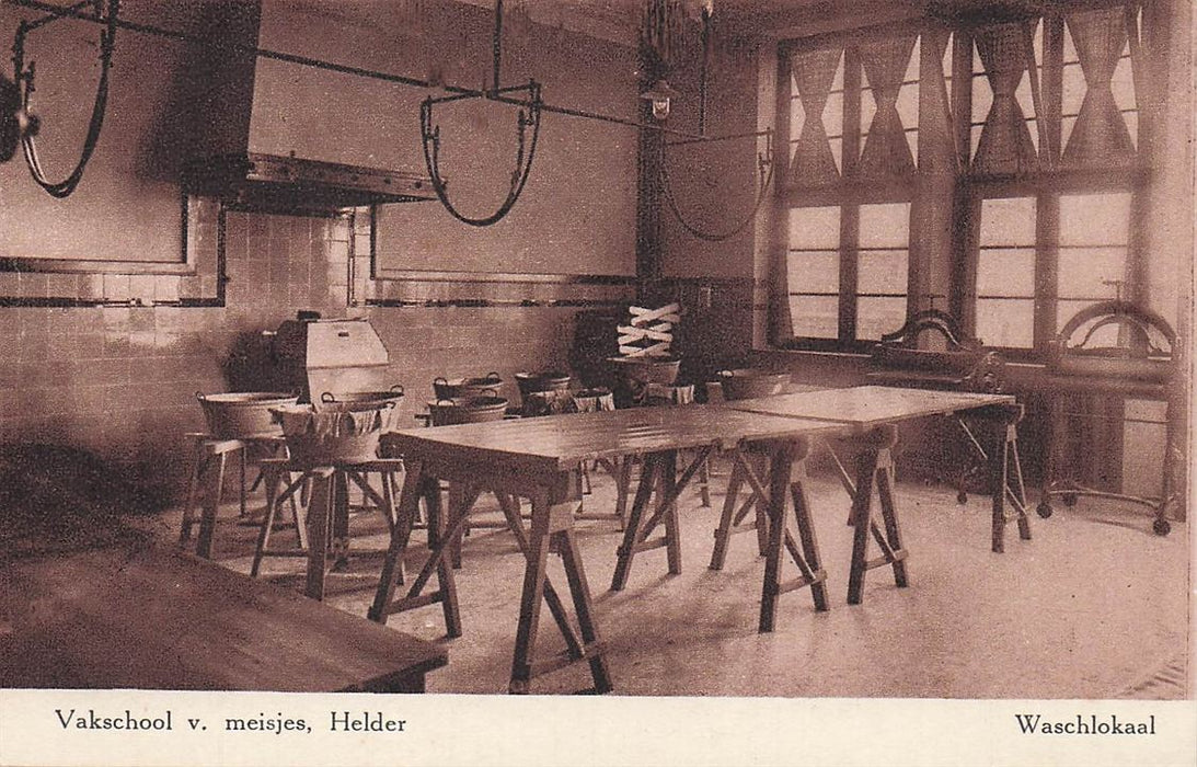 Vakschool V Meisjes Den Helder Waschlokaal