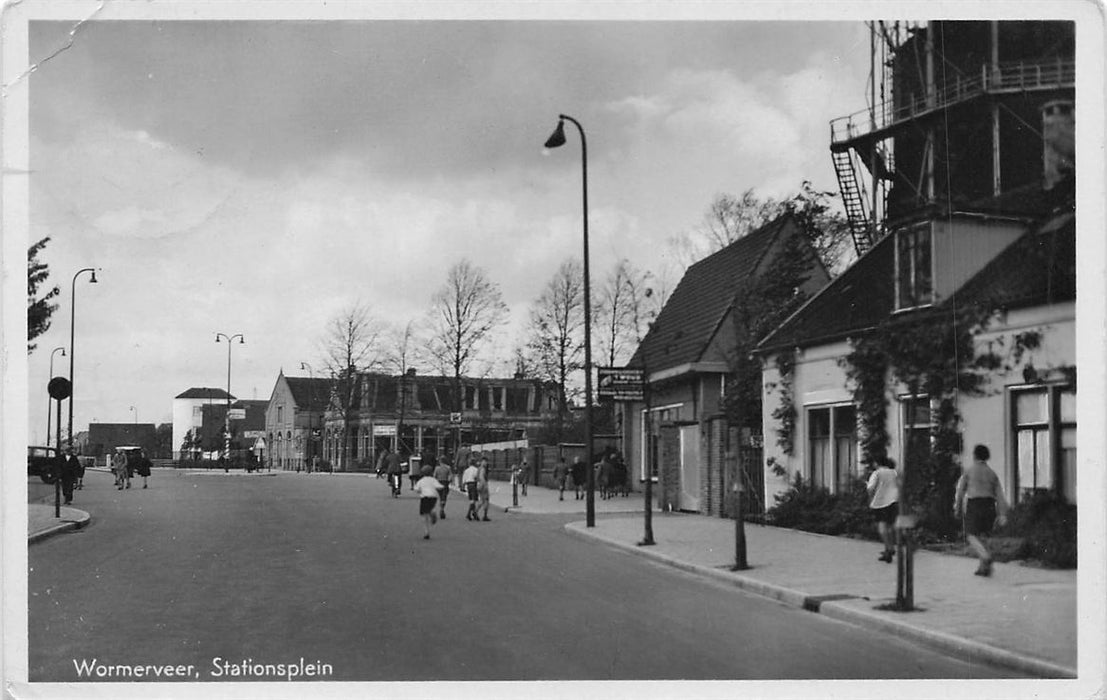 Wormerveer Stationsplein