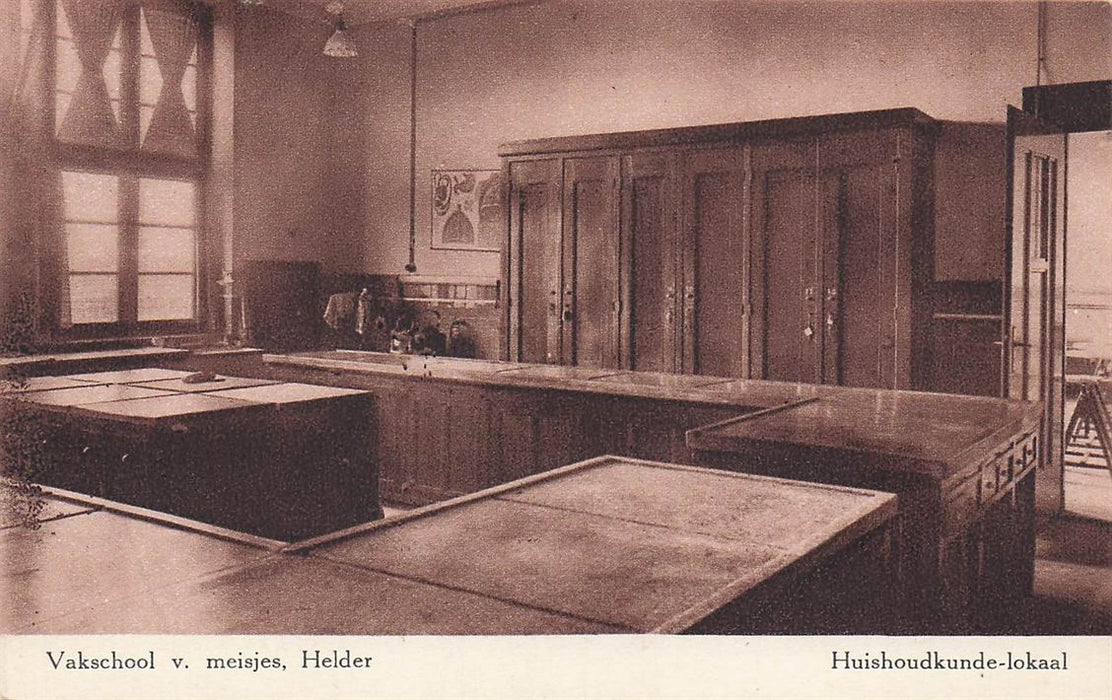 Vakschool V Meisjes Den Helder Huishoudkunde-Lokaal