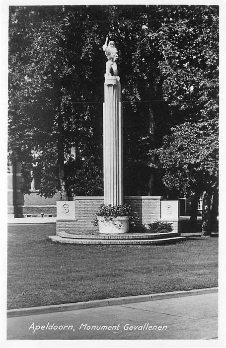 Apeldoorn Monument Gevallenen